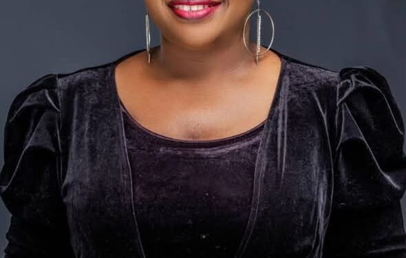 Phetsile Masilela’s ‘Umus’ongaka’ shines on Spirit of Praise 12 stage