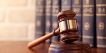  Foreign nationals accuse police of defying court orders