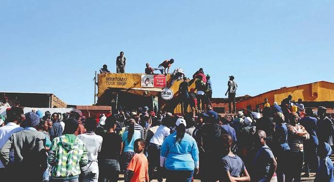 Migrants pick up pieces back home after fleeing South Africa