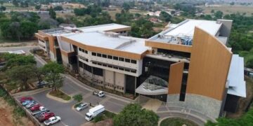 Suspended ERS officers challenge disciplinary charges in court