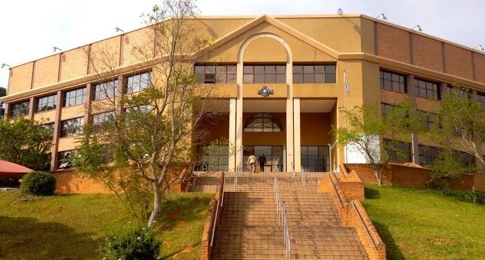 Family escapes burning house, Phungula convicted 