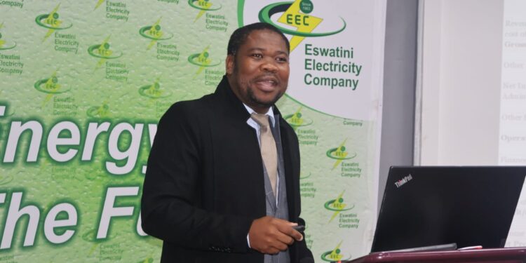 EEC swings from E438m profit to E231m loss