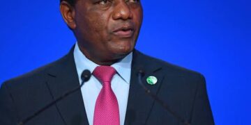 Zambia suspends vote count due to violence after presidential poll