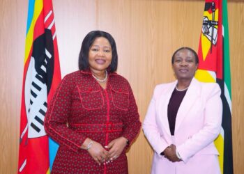 Eswatini Minister of Foreign Affairs and International Cooperation Senator Pholile Shakantu (left) with Mozambique State Secretary of Foreign Affairs and Communities Abroad Dr. Maria de Fátima Manso during their meeting. | Photo: Eswatini Government