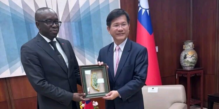 Vulindlela Kunene takes charge as Eswatini Ambassador to Taiwan