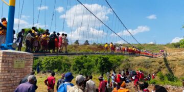 KaMzizi bridge opens new path for 800 Sandleni residents