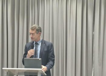 Minister challenges 70 officials to turn skills into projects