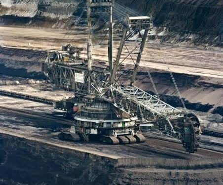 Mining credit surges 61.9% as big business borrowing retreats